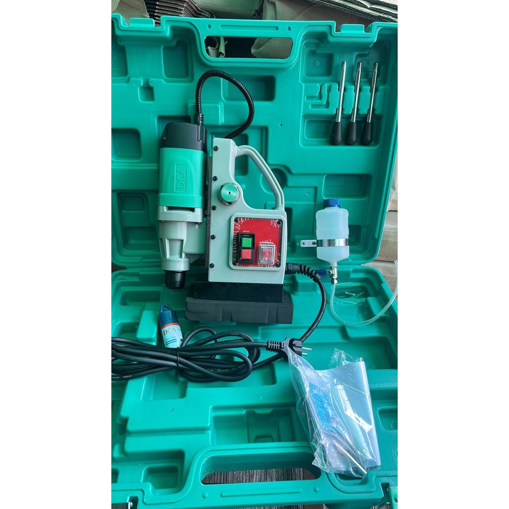 Bor magnet / Magnetic drill AJC 30 DCA