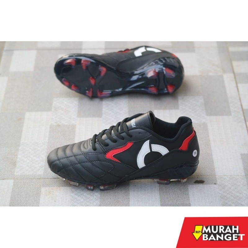 Sepatu specs keren- sepatu bola ortuseigh kulit sapi asli outsol premium