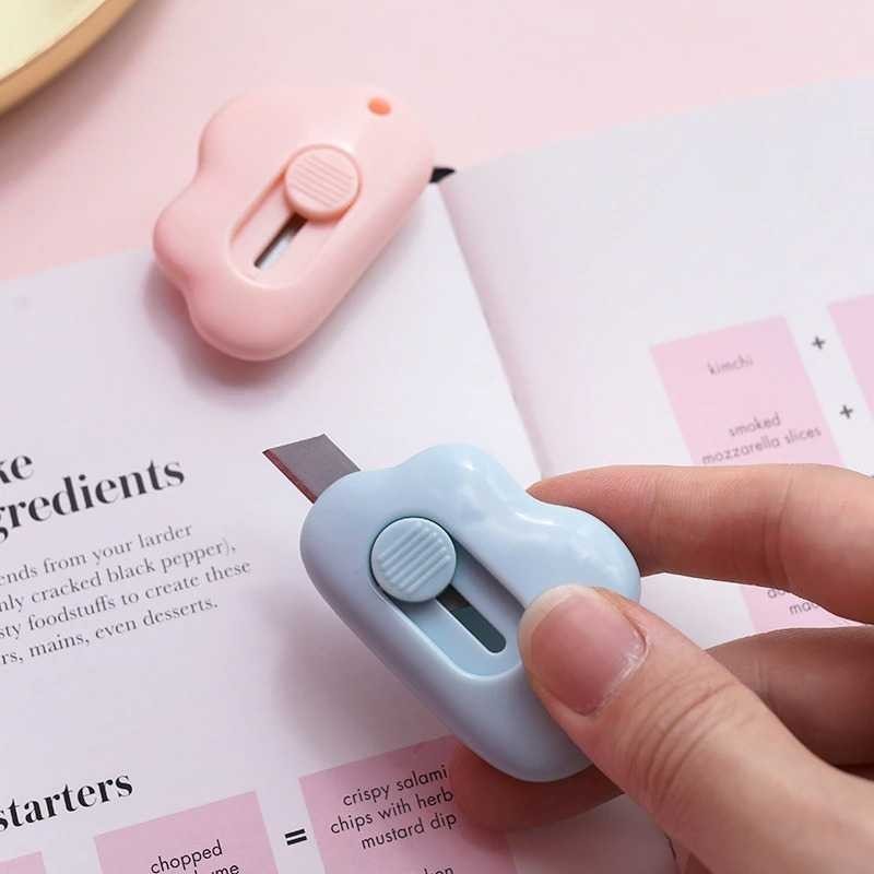 

Oule Pisau Cutter Mini Pemotong Kertas Desain Cloud - OL-6100 -TC2