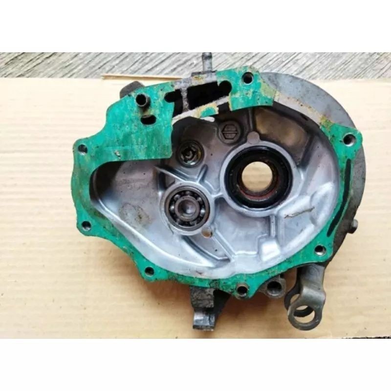 RUMAH GEARBOX RUMAH RASIO GARDAN HONDA VARIO 110  OLD KARBU BEKAS ORIGINAL COPOTAN MOTOR