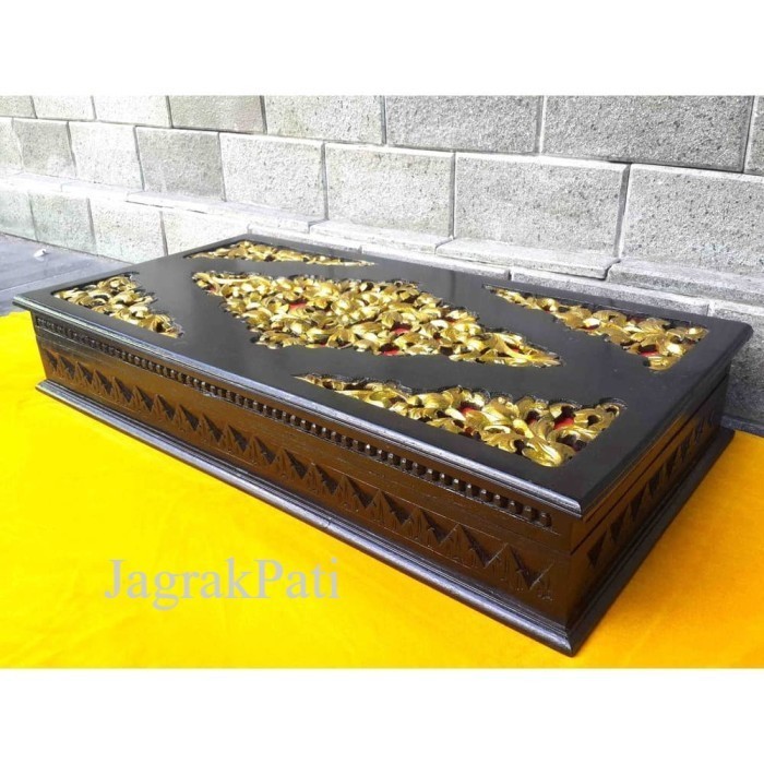 Kotak Menyimpan Keris Ukiran Alusan Kayu Jati JP1233