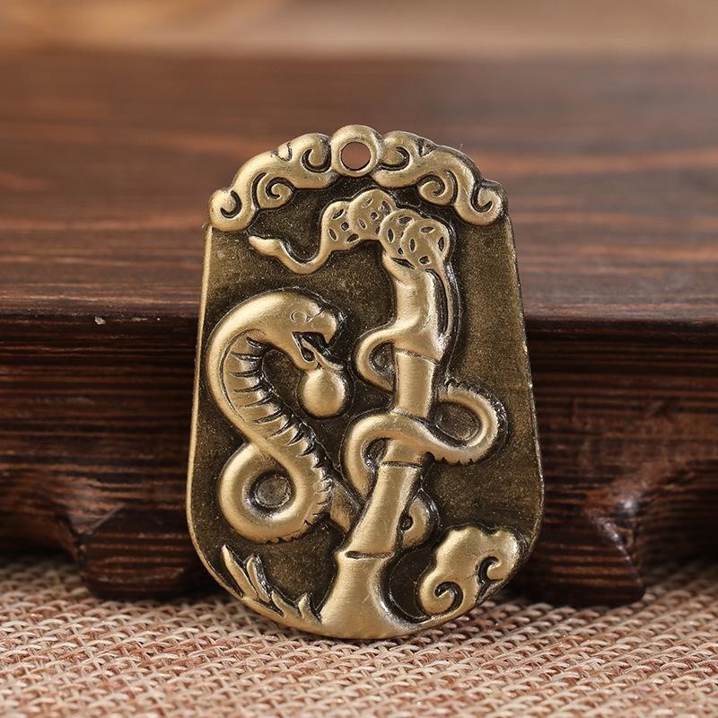 Liontin Shio Ular Buka Aura Hoki Keberuntungan Ornamen Fengshuia