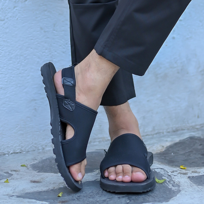 "R.V.Shop" -  PROMO Sepatu Sandal Rev Pria Wanita Bahan Karet Perlengkapan Haji dan Umroh - Hitam, 4