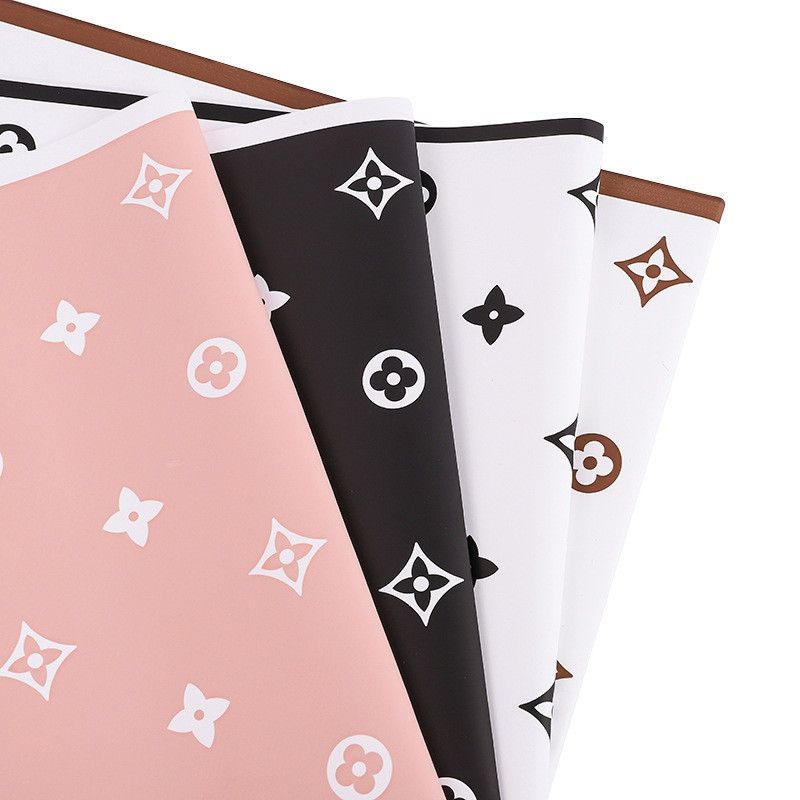 

Flower Wrapping paper Motif LV Cellophane Kertas Buket Bunga Branded KB053