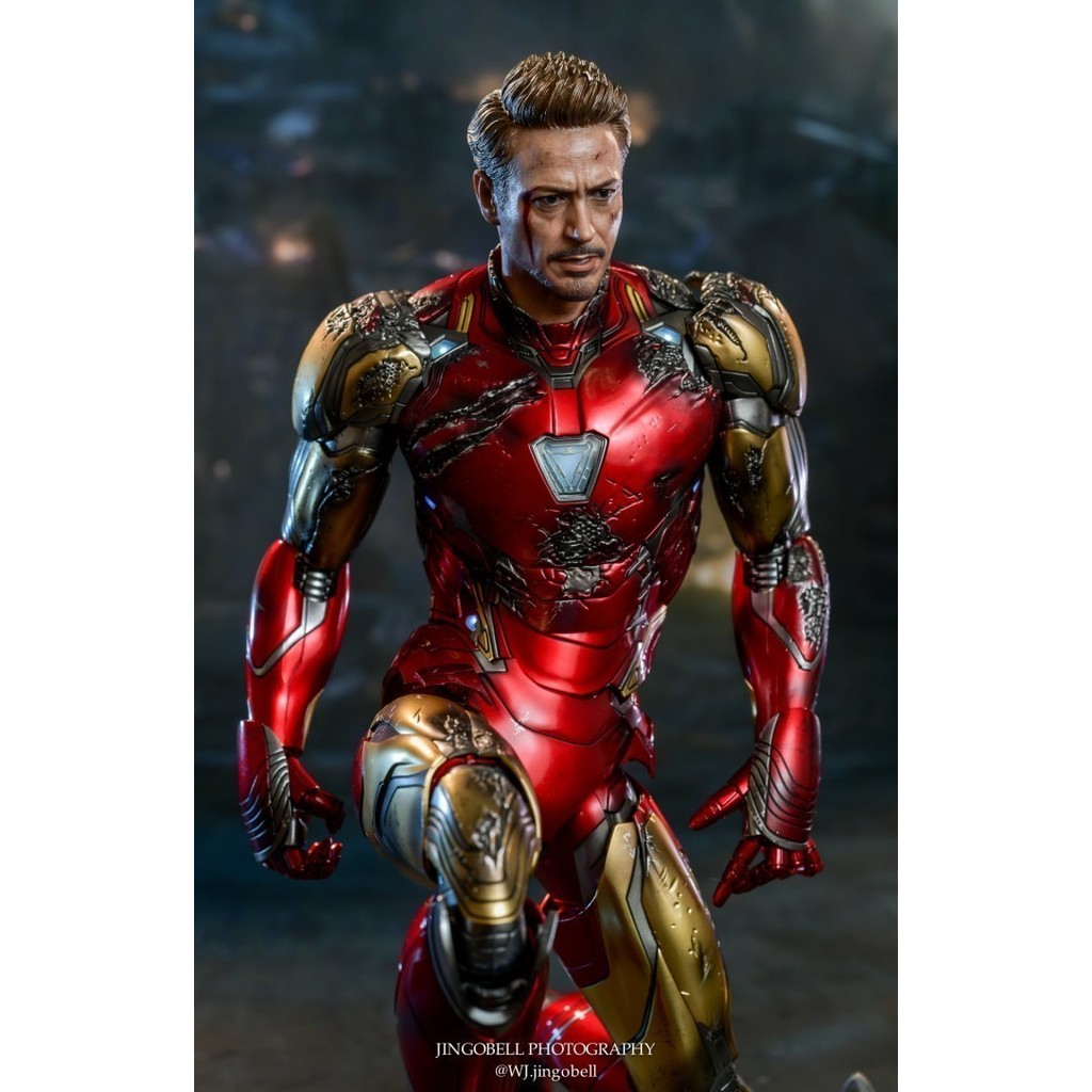 ORIGINAL Hot Toys Iron Man Mark 85 Battle Damaged Tony Stark -NEW RARE