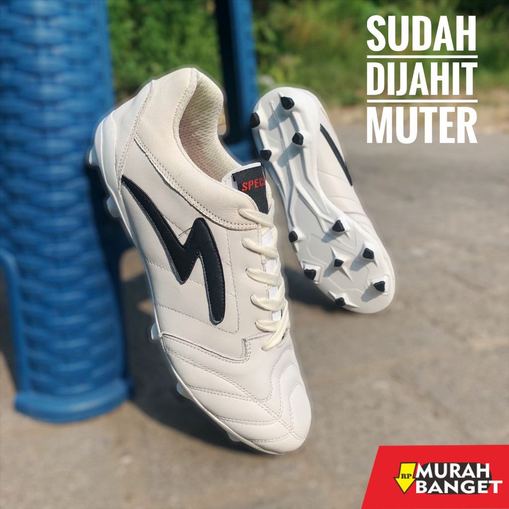 Sepatu specs keren- sepatu bola specs kulit sudah dijahit / septu bola specs kulit / sepatu bola spe