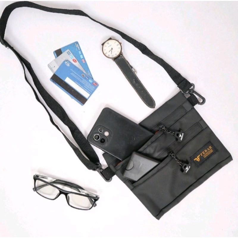 Tas selempang anti air pria wanita-Hitam