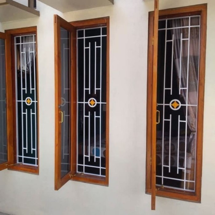 Tralis Jendela Minimalis Murah/Cukup Bayar Dp Bisa Terpasang Di Rumah