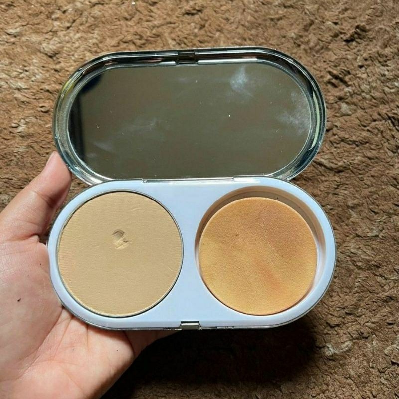preloved mac compact foundation
