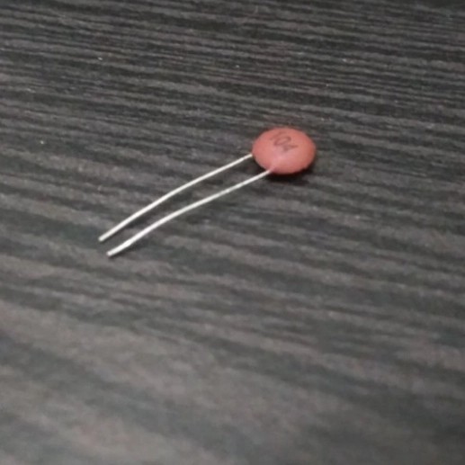 BYE99 kapasitor Capacitor 104 pf 1004pf Pico farad ceramic 50v