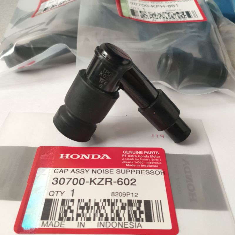 Kepala Busi Honda Vario 125 FI 30700-KZR-602 / 30700-KZR-601