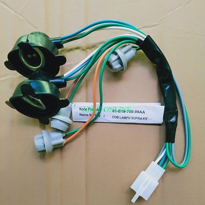 Piting lampu atau kabel soket lampu depan lampu sen depan Supra fit