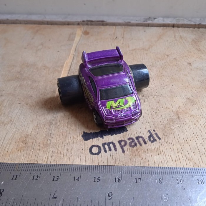 Sisa Ini diecast hot wheels Toyota Supra ungu Mainan Loose