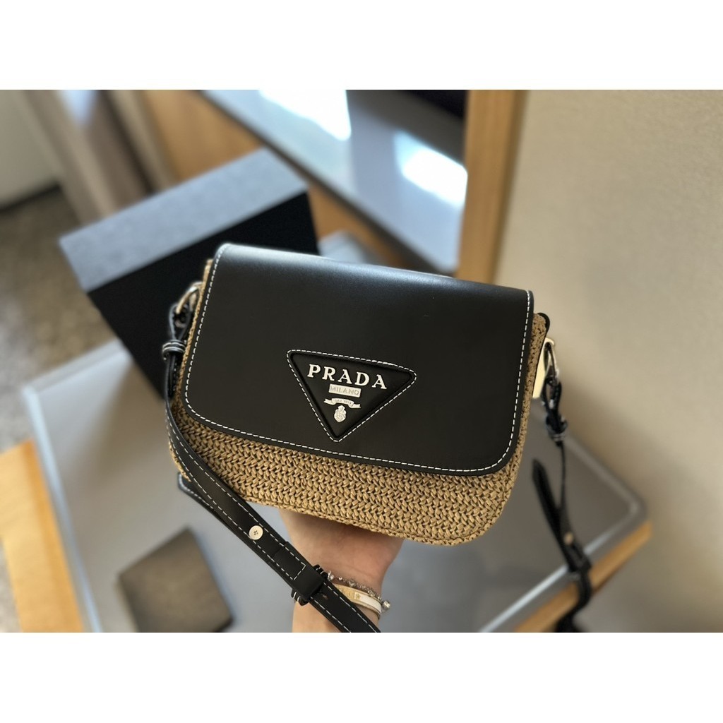 Original 2024 New Prada (with Box)  Sunshine Grass Woven Bag for Women's Fashionable and Stylish Sho