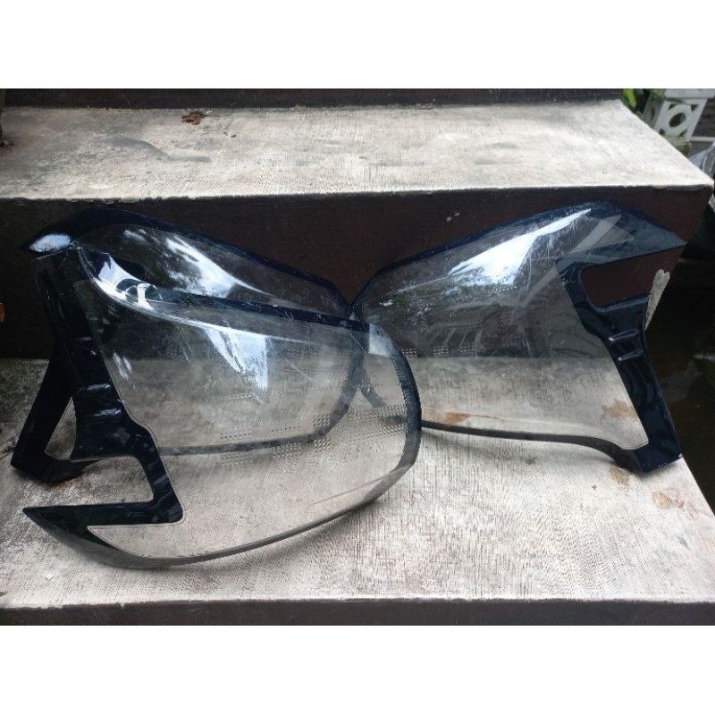 Mika Lampu Belakang Mika Stop Lamp Toyota  Sienta