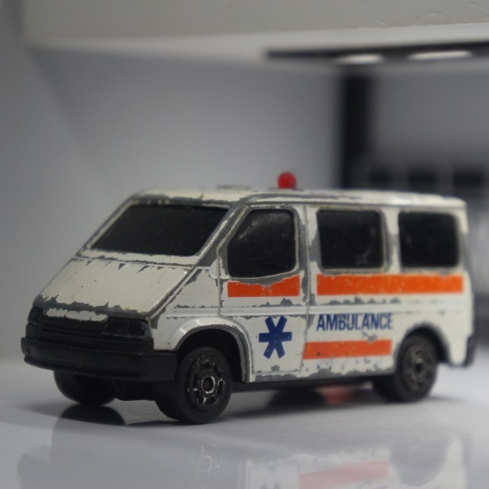 Majorette rare sonic flashers Ford transit van -SK89