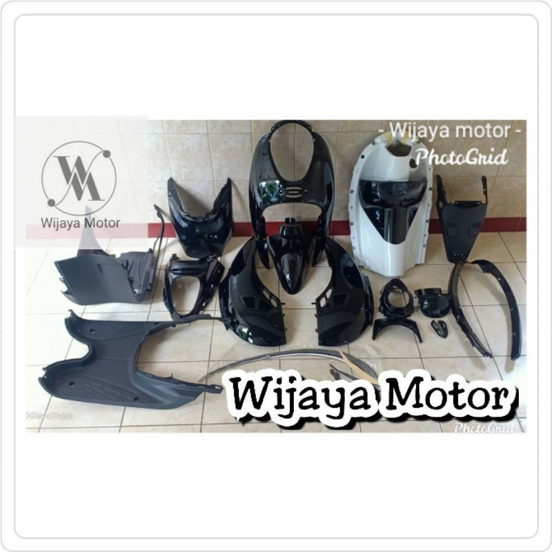 Cover body full body kasar halus scoopy karbu hitam