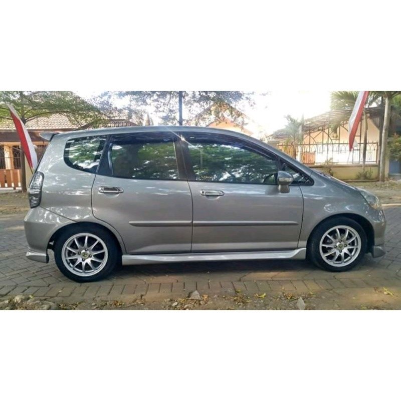 Bodykit jazz vtec BODIKIT HONDA JAZZ