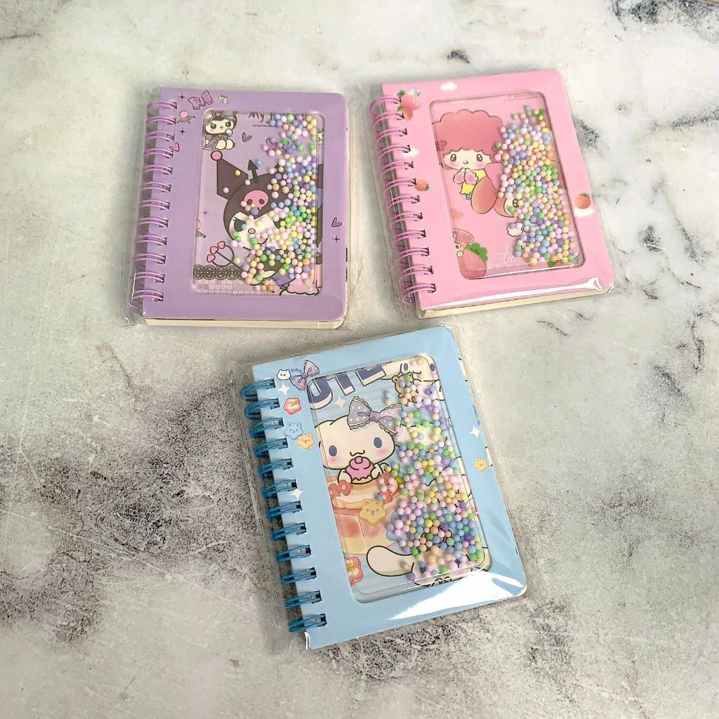 

Notebook / Binder / Buku Ring Spiral Catatan Bola Warna-Warni Agenda Book A7 Lembar Bergaris Karakter Sanrio Cinnamoroll Kuromi My Melody Kode BK-1258 Bingkisan Hampers Hadiah Souvenir Ulang Tahun ATK Murah Grosir