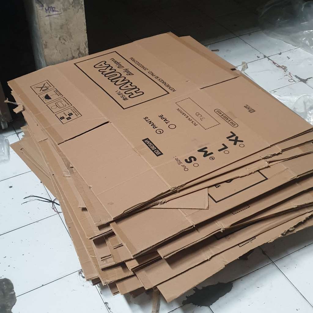

[Lovenjoymart] Tersedia Kardus Box Bekas Hanuka Per PCS Ukuran 55 x 42 x 41cm