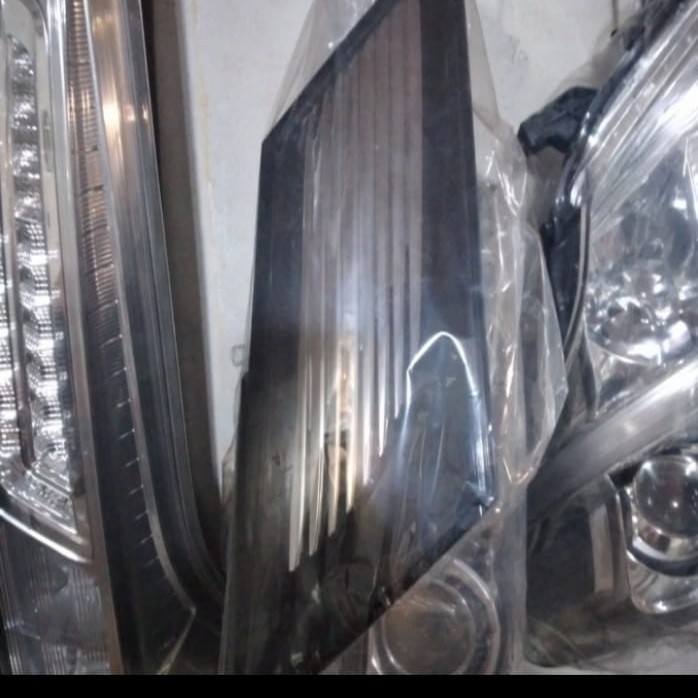 Lampu depan mazda biante