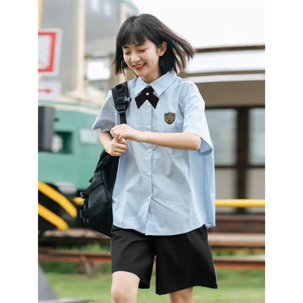 Blue shirt female student JK uniform summer short sleeved shirt Thai school uniform suit shorts dK c