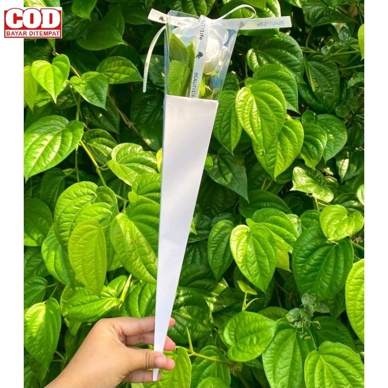 

(M) BUKET SINGLE ROSE BOX/ BUKET BUNGA PALSU/ HAMPERS / BUKET WISUDA / BUKET BONEKA / HADIAH ULANG TAHUN COWOK COWO / HADIAH PERNIKAHAN / HADIAH UNTUK CEWEK / HADIAH UNTUK IBU ISTRI SUAMI TEMAN/ ANNIVERSARY/ VALENTINE / ULTAH