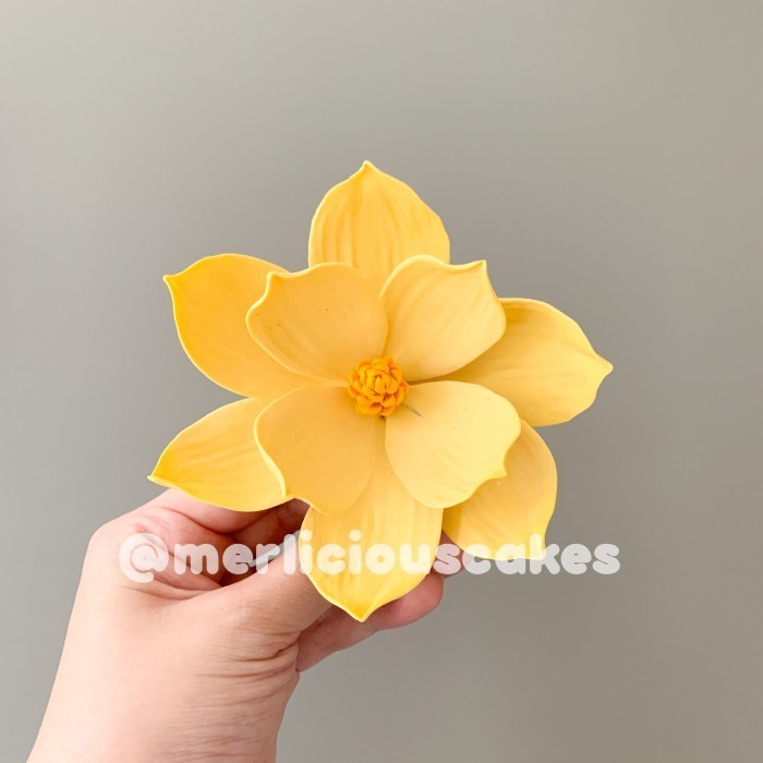 

New Arrival- Magnolia Sunflow Bunga Gumpaste Flower Cake Kue Topper