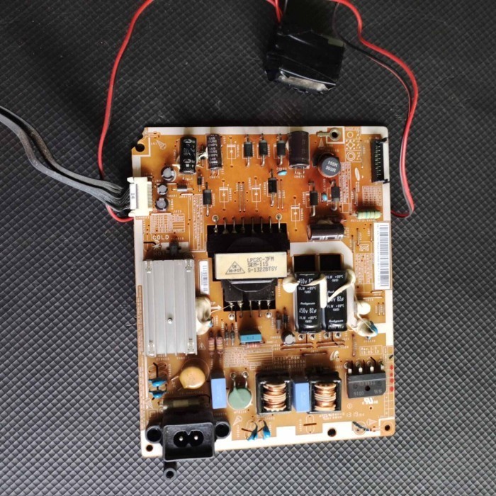 PSU regulator power Supply board TV LED Samsung UA 32F5000 - 32F5500 - UA32F5000 - UA32F5500