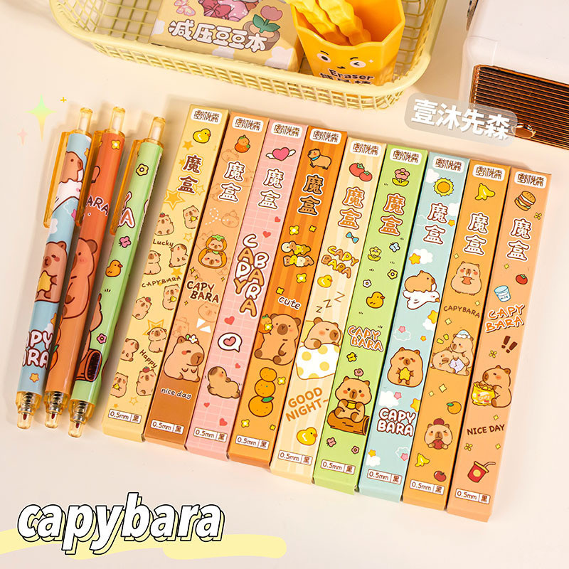 

Pen Capybara Mystery Blind Box Pulpen Misteri Capybara Lucu Unik Murah Pen Misteri Panda (0.5MM HITAM)