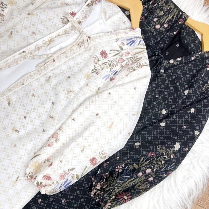 AKAVI - IZZA YUMNA GAMIS CRINKLE SUPER JUMBO TERUSAN BSIZE GAMIS OVERSIZE LD 120 130 140 150 (528GR)