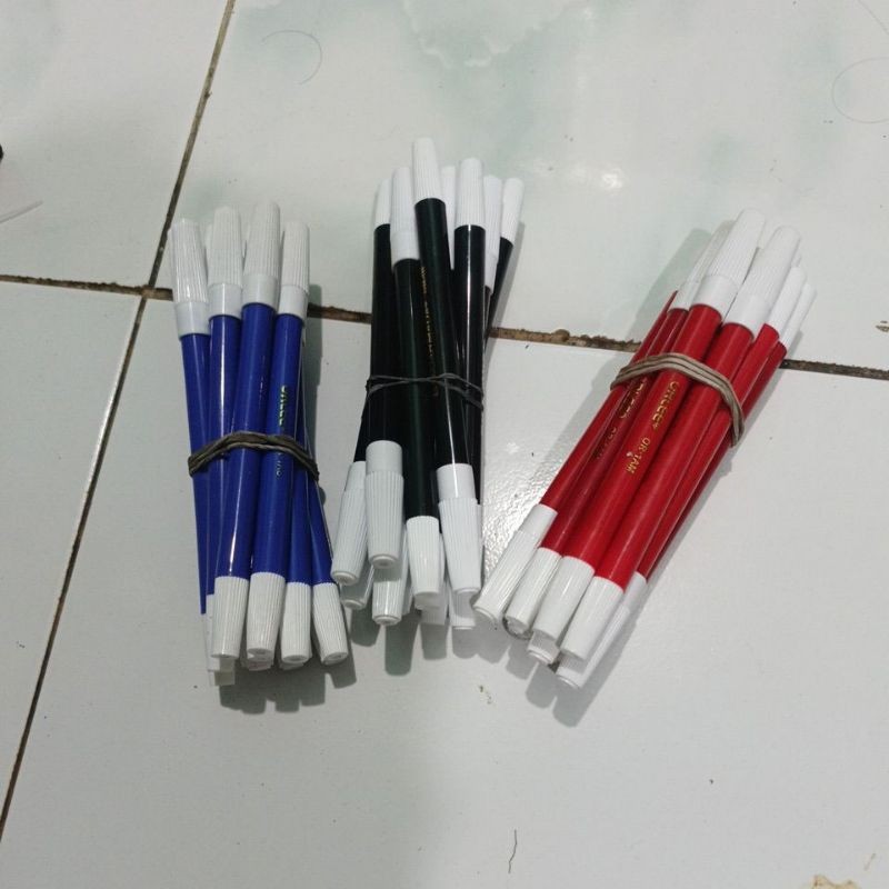

spidol warna isi 12 pch