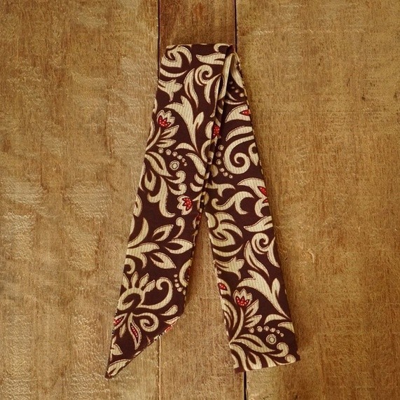 BATIK RATU - Bunga Cokelat - Twili Pita Syal