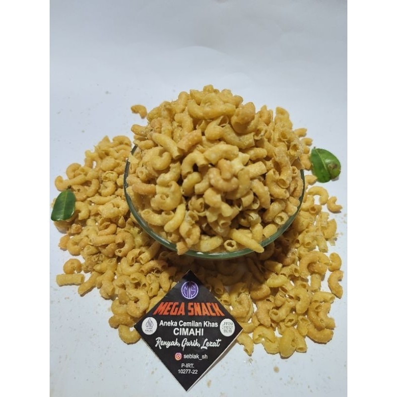 

Makaroni Pedas Gurih Enak Pisan 200gr COD