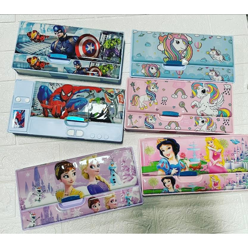

TEMPAT PENSIL MAGNET JUMBO PENCIL CASE KOTAK PENSIL KARAKTER LPY66-12 23x22x3cm