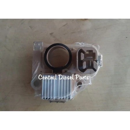 Baru JUAL   IC Regulator Alternator T120SS New 12V