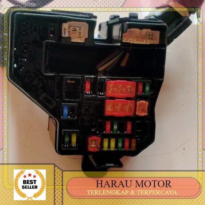 box sekring toyota yaris 2018