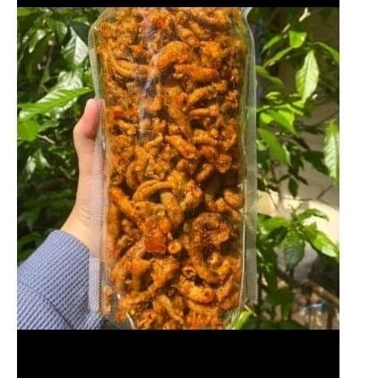 

Keripik Usus Ready Varian Original dan Pedas Kemasan 100gr Dijamin Gurih, dan Kriuk