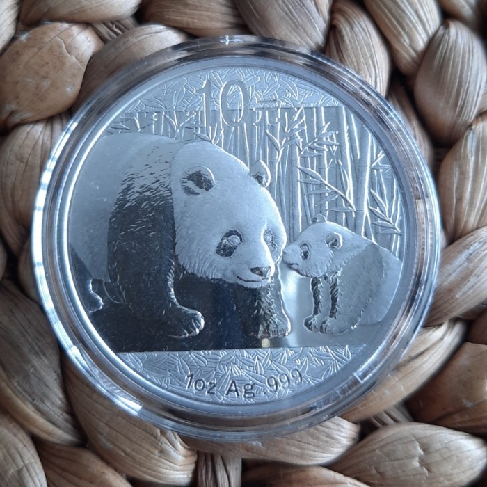 Paket 2 Koin: Perak Murni Chinese Panda 2011 dan Tembaga Murni Panda 2012 Logam Mulia FINE SILVER CO