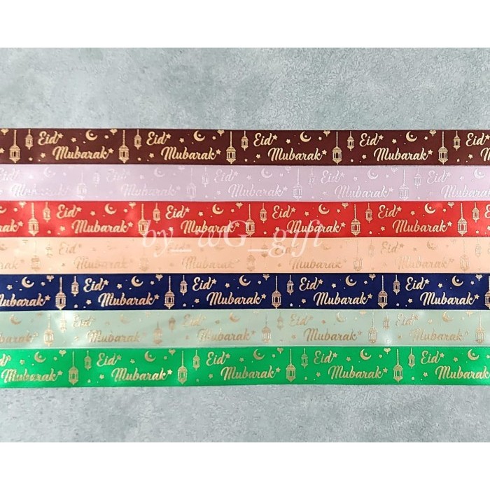 

Pita Idul Fitri - Satin Emboss Emas ; Lebar 2.5 cm ; Mix Colours A