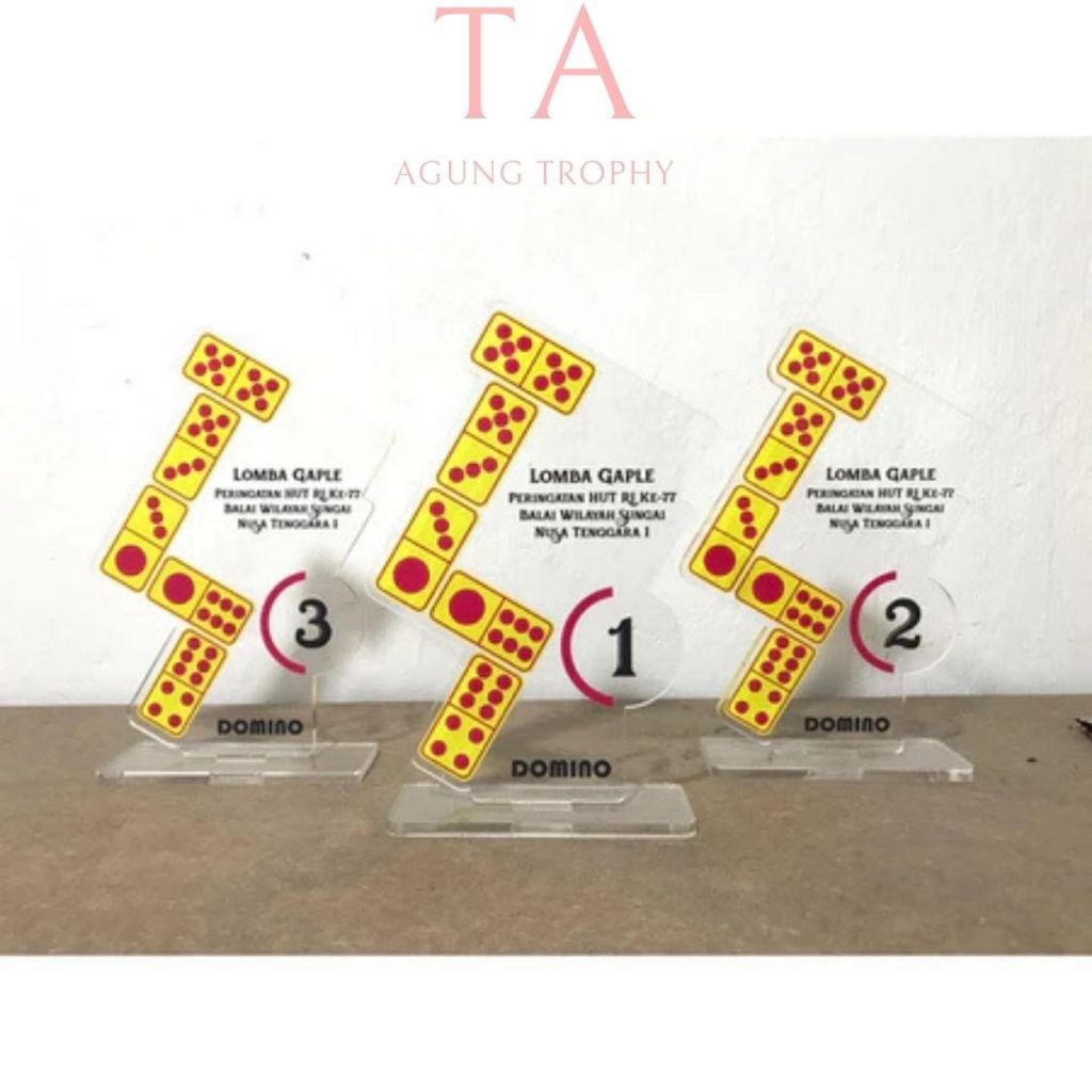 Plakat Domino Piala Domino Murah Akrilik