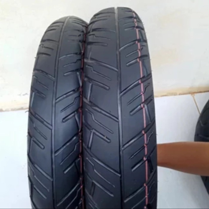 sepasang ban motor matic merk MICHELIN ring 14