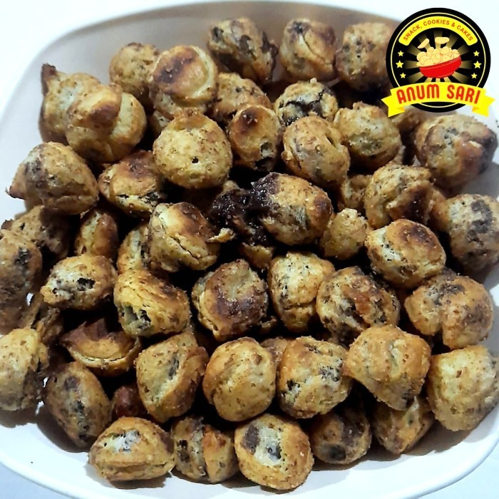 

JAJAN PASAR/ SNACK GURIH/ Kue Sus Soes Cokelat GG Lumer - Anum Sari - 250 Gram