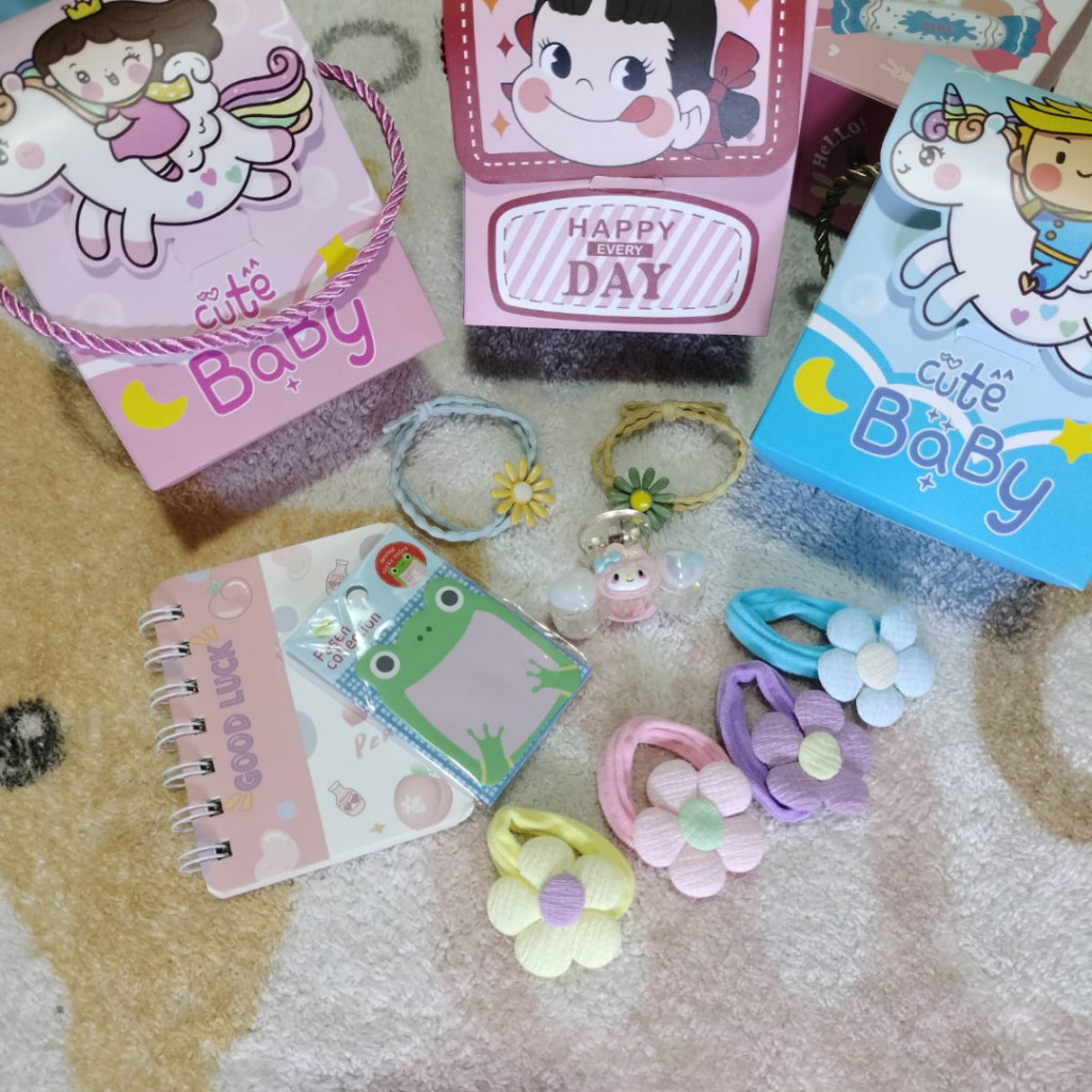 

HADIAH MINI ALAT TULIS DAN AKSESORIS / KADO CUTE/ HAMPERS