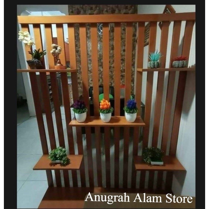 PARTISI UNTUK RUANGAN MINIMALIS MODERN MURAH DARI KAYU