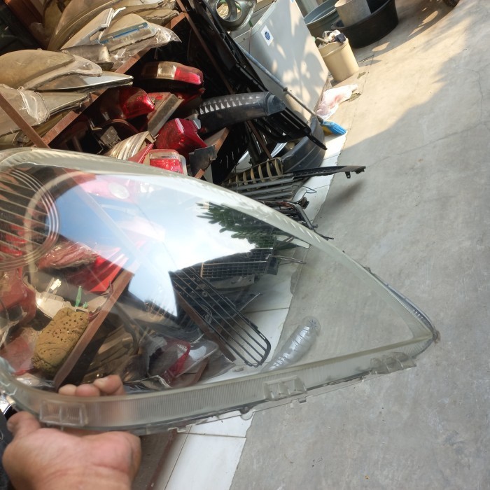 Mika lampu depan headlamp Avanza Xenia VVTI  original