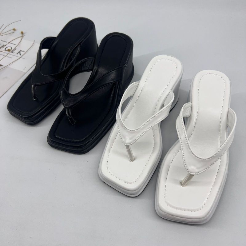 sandal wedges jepit import (D08)