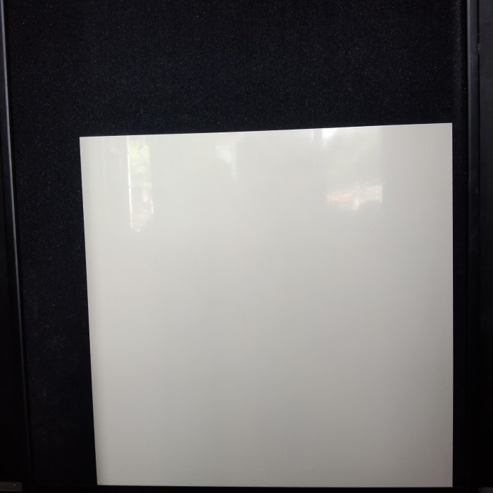 granit cream polos 80x80