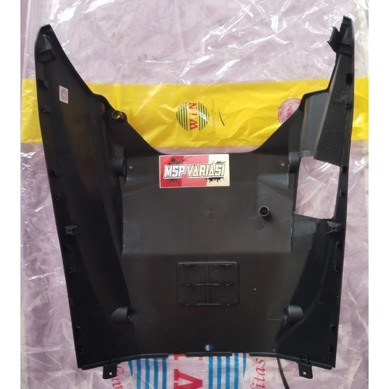 6434A-KZR-600ZB Cover Under Assy/Footrest Bawah – Vario Techno 125 FI (WIN)
