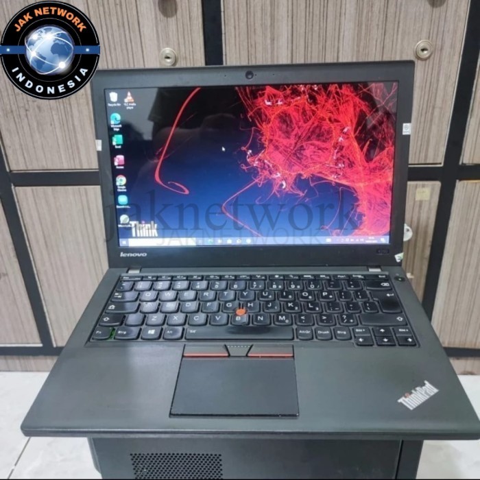 Laptop Lenovo Thinkpad x250 Core i5 gen5 Ram 8GB SSD 512GB